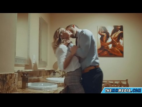 ❤️ Коли грудаста блондинка спокушає вас у громадському туалеті ️❌ Жорстке порно на порно uk.milfnut-net.ru ❌️❤